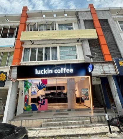 Well Maintained Shop-Office Lot, Bandar Seri Putra Kajang 1