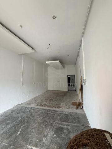 SPATIOUS 2 Storey Commercial Shoplot at Georgetown Kinta Lane For Rent 1