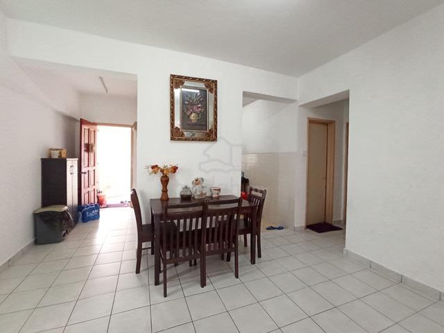 Sri Cempaka Apartment 3