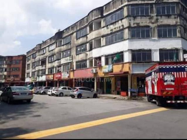 Ground Floor & 1st Floor Shop Lot Jalan Seroja Bukit Sentosa Rawang 1