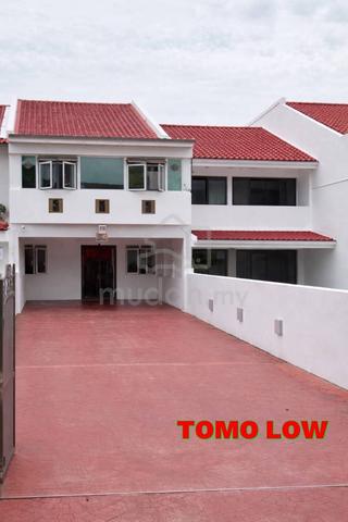 Greenlane Commercial Use 2 Storey Terrace Big Carporch For Rent 1