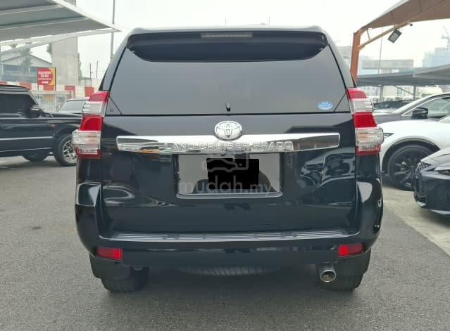 TOYOTA LAND CRUiSER PRADO TRJ150W 2.7 PETROL - 4
