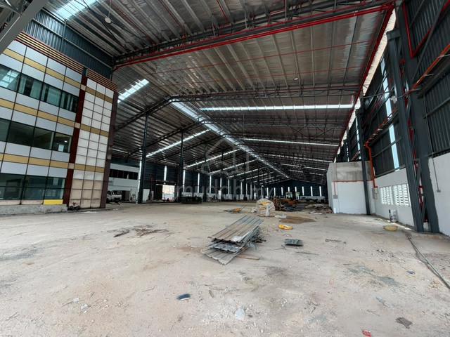 Bungalow Factory Jalan Subang [ REGIONAL WAREHOUSE ] 1