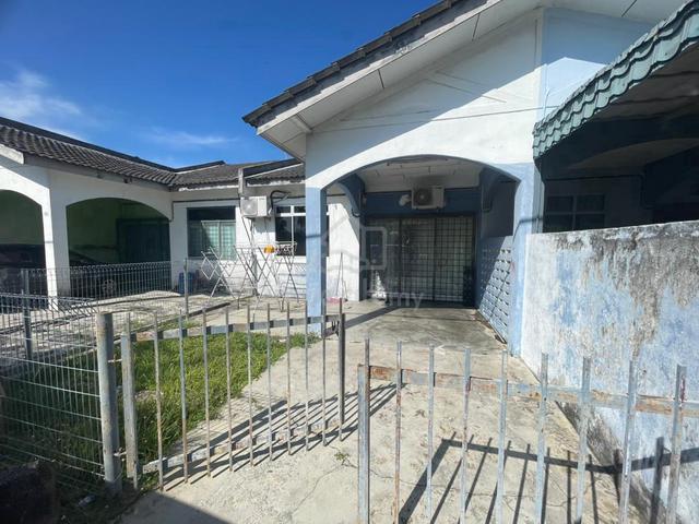 [MURAH] Rumah Teres 1 Tingkat, Jalan Sri Aman, Masjid Tanah Melaka 1