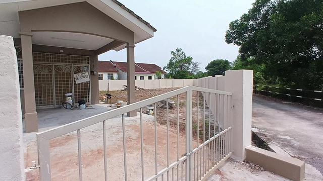 Port dickson tmn desa single storey corner 1