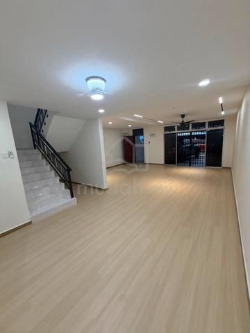 2 Storey House Renovated 4bed 3bath Jalan Megah Taman Megah Pontian 1