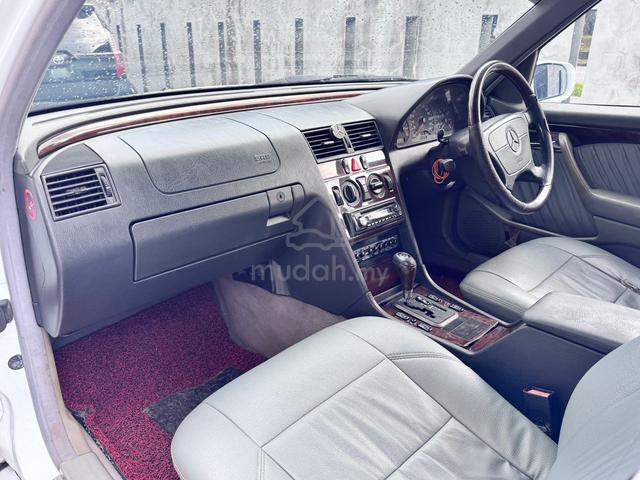 1995 Mercedes Benz 200 2.0 (A) - 3