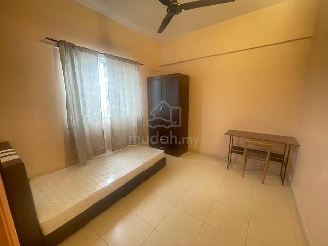 Desa Park, Menjalara, Single/Couple Room 1