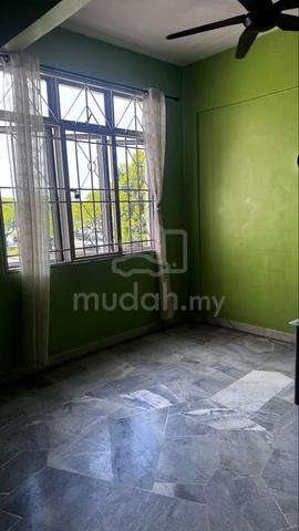 Goodyear Court 9 1