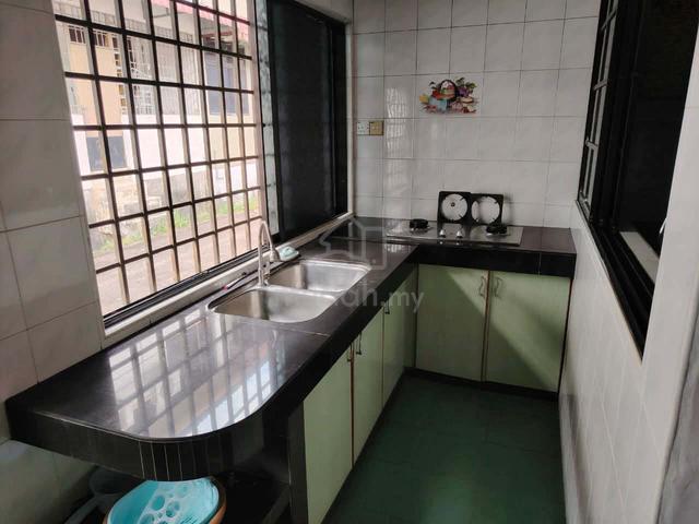 Taman Perling , Jalan Layang Single Storey Terrace House for rent 1