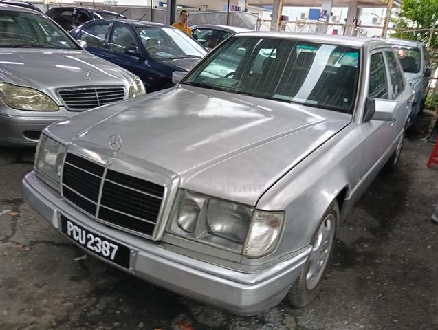 Mercedes Benz 230E vintage 35 yrs 8k new Engine ok - 3