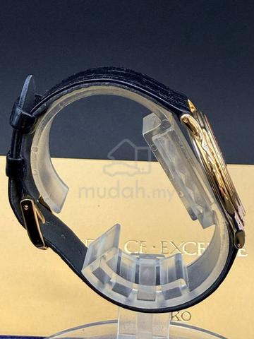 Seiko Dolce 5E61-0A70 Gold Quartz Watch Nonworking - photo 2 of 6