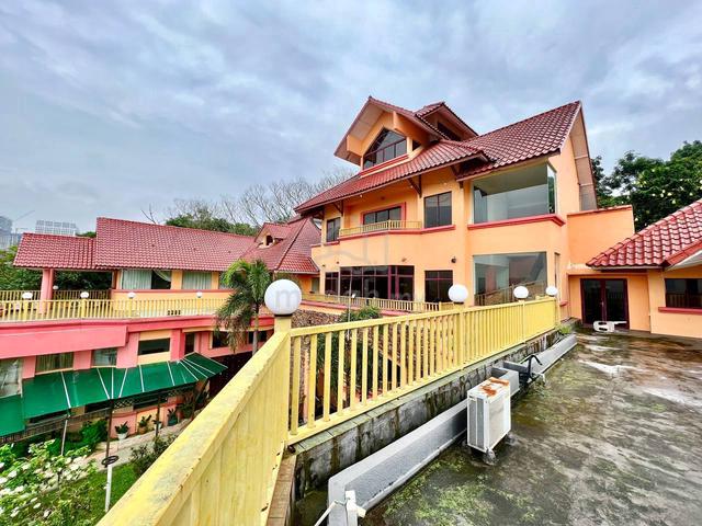 LUXURY 2 Acre Land Bungalow House Kampung Sungai Penchala KL 1
