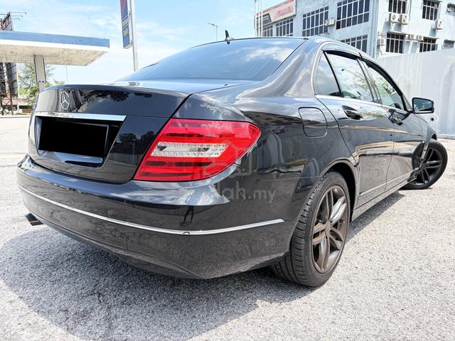 Mercedes Benz C250 1.8 FL BlackInterior MemorySeat - 2
