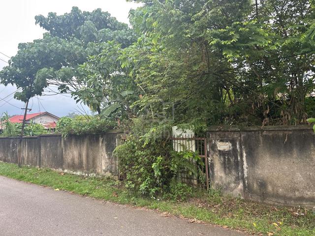 Residential Plot / including old house structure for sale 1