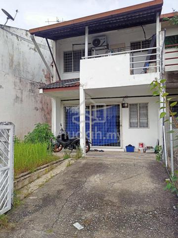 SS 19 Double Story House Near Primary School 1