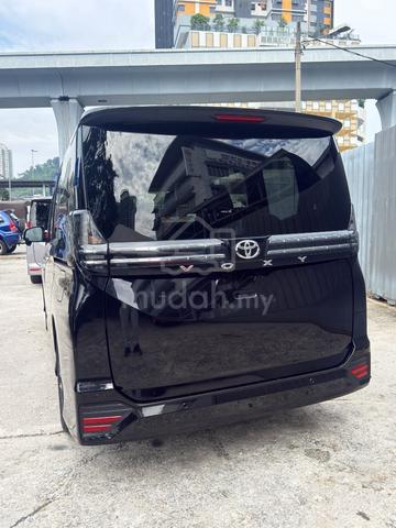 2023 Toyota VOXY 2.0 S-Z - 5