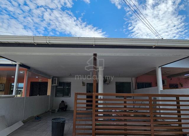 Rumah sewa satu tingkat setengah di sipitang 1