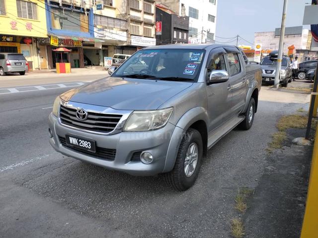2012 Toyota HILUX 2.5 G VNT FACELIFT (A) - 3