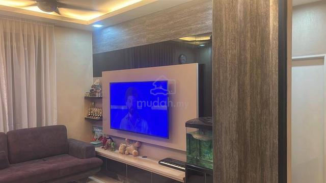M Condominium @ Larkin 1