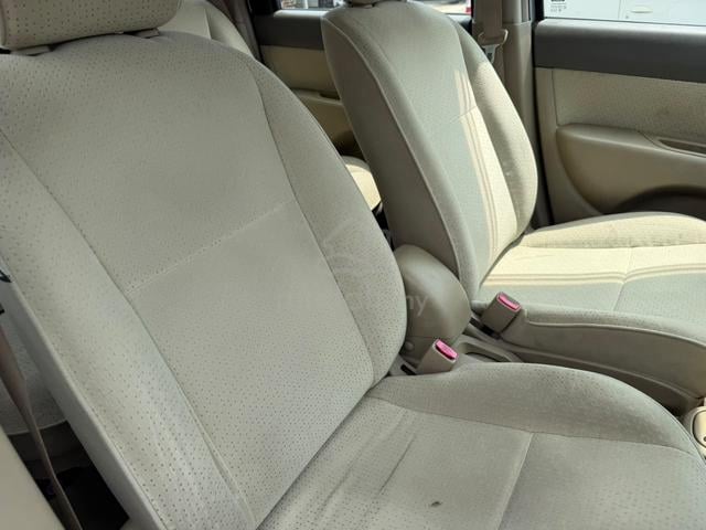 2008 Nissan GRAND LIVINA 1.6 CLASSIC/COMFORT (A) - 4
