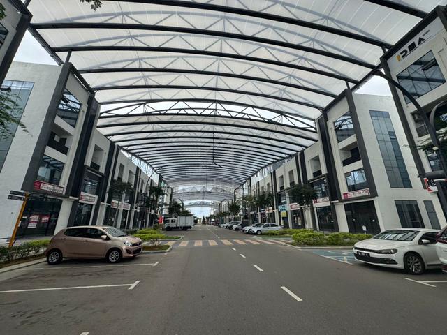 Aspen Vission City Vervea 3 Storey Shoplot Fully Rent Out Good invest! 1