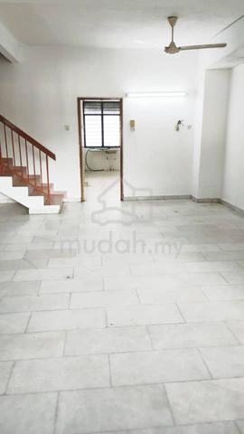 Taman Dahlia Double Storey Terrace House Raja Uda 1