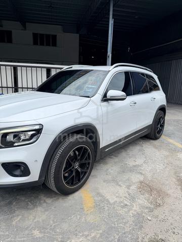 Mercedes Benz GLB200 SUV (2 digit Car Plate) - 4