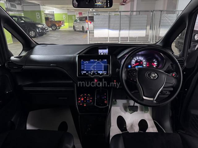 2021 Toyota VOXY 2.0 ZS KIRAMEKI 3 - 3