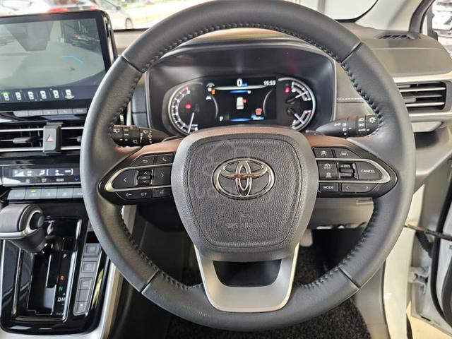 Toyota INNOVA 2.0 ZENIX V F/SERVICE UNDER WARANTY - 5