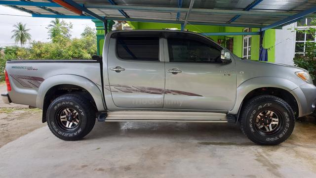 2006 Toyota HILUX 2.5 G MY05 KUN25R (A) - 3