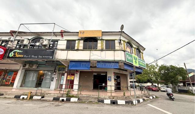 First Garden Taman Pertama Corner Shoplot Upstairs For Rent Ipoh 1