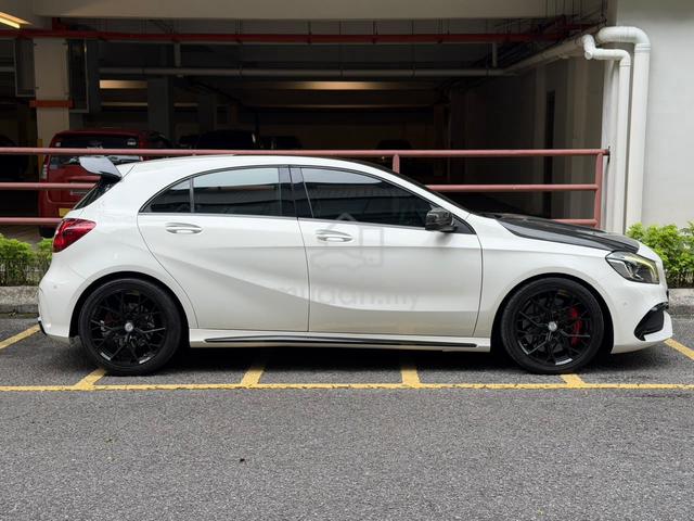 2017 Mercedes Benz A250 H/Kardon CF Bonnet A45 - 5