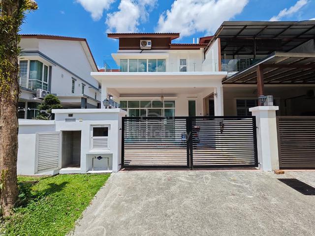 SALE Ampang Saujana Double Storey like corner Extra Land Refurbished 1
