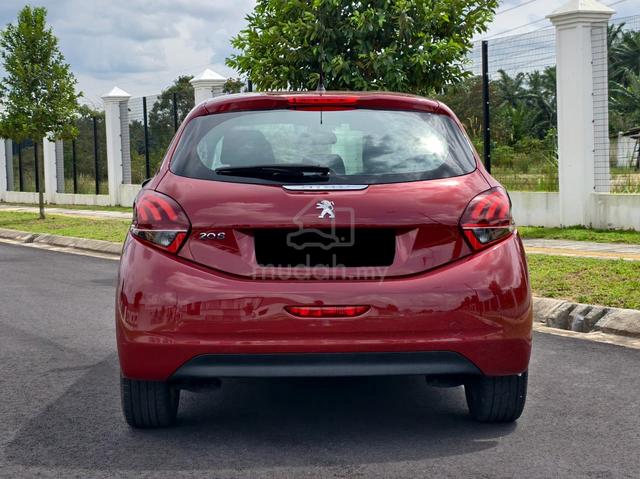 {2019} Peugeot 208 1.2 PURETECH (A) Sport Fu/Loan - 3