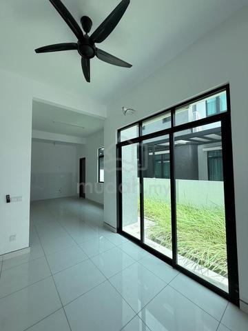 Alma Taman Santuari Semi D FOR RENT 1