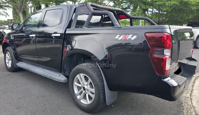 2022 Isuzu D-MAX DMAX DC 1.9 M 4WD FL (MT) (4X4)🖤 - 4