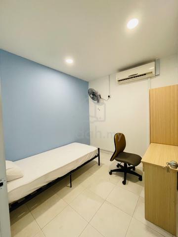 Shah Alam Room for malay Male tenant ( sek 22) near glenmarie 1