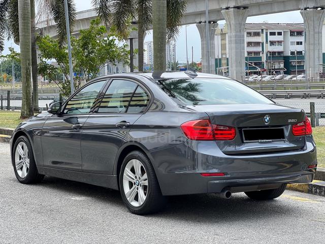 2014 Bmw 320i SPORTS 2.0 F30 SEDAN CKD - 2
