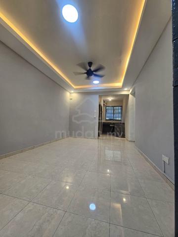 Plentong Utama 1