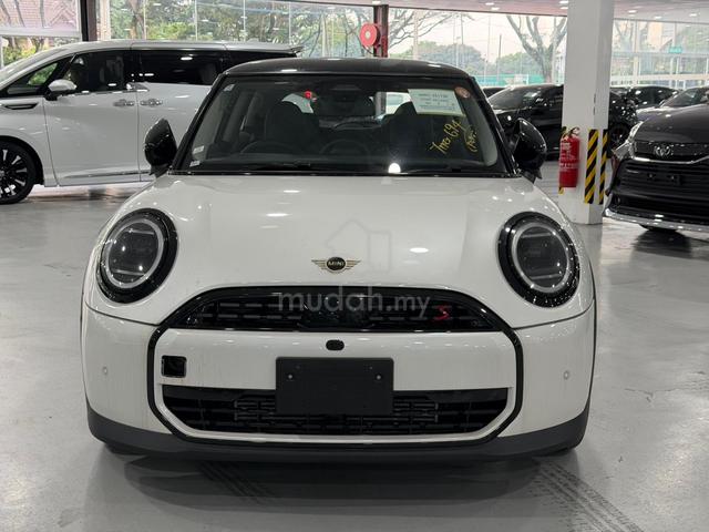UNREG 2024 Mini COOPER 2.0 S MY24 F66 GRADE 5A JPN - 2