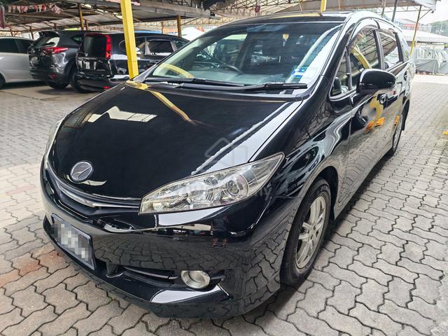 2014 Toyota WISH 1.8 X FACELIFT (A)like new - 1