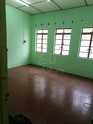 Rent for Jalan Air Itam Shop House 1