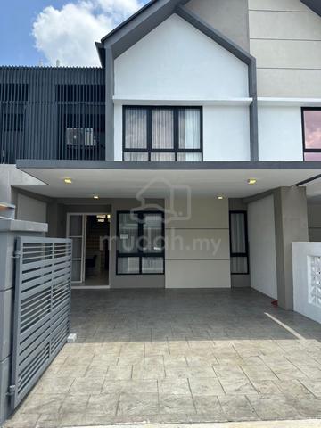 Seksyen U12 Cahaya Alam Double Storey For Sale 1