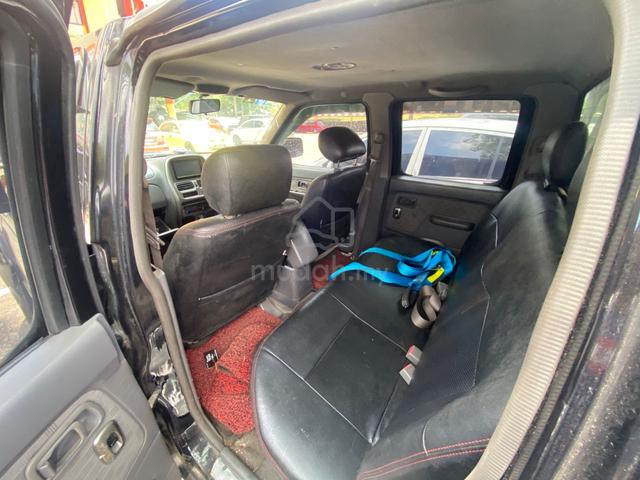2005 Nissan FRONTIER 2.5 SPIRIT (M) - 4