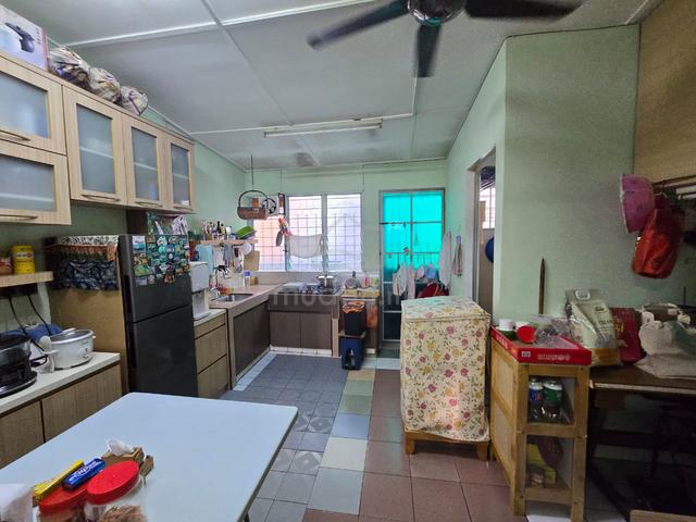 Well Kept 2 sty terrace house Desa Sri Jenaris Kajang kantan permai 1