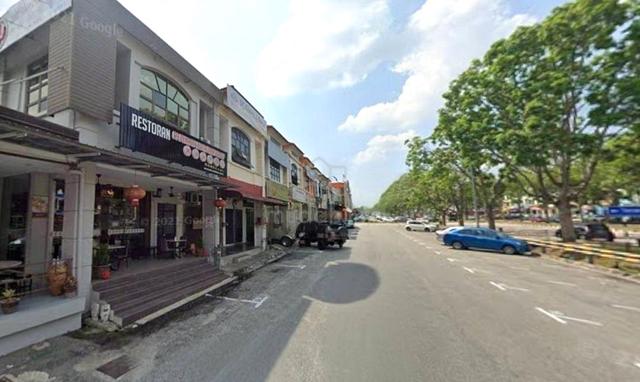 Desa Cemerlang Jalan Rawa Double Storey Shop Lot / Facing Main Road 1