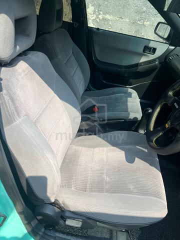 1995 Mazda 323 1.6 ASTINA BTB1 (M) - 4