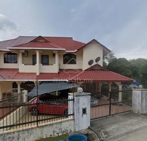 Semi-Detached House For Sale 1