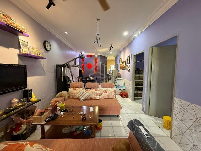 100% LON, Teres Setingkat, BAU 1